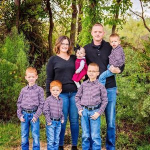 Meet your Posher, Noel